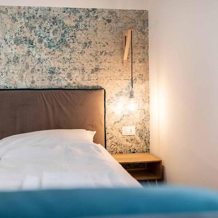 Stay Cooper L Guesthouse Zum Loewen Merano Exteriér fotografie