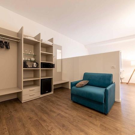 Stay Cooper L Guesthouse Zum Loewen Merano Exteriér fotografie