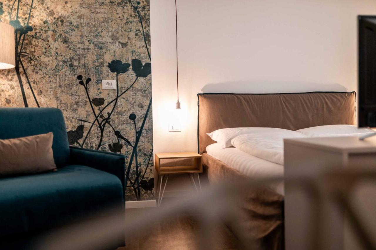 Stay Cooper L Guesthouse Zum Loewen Merano Exteriér fotografie