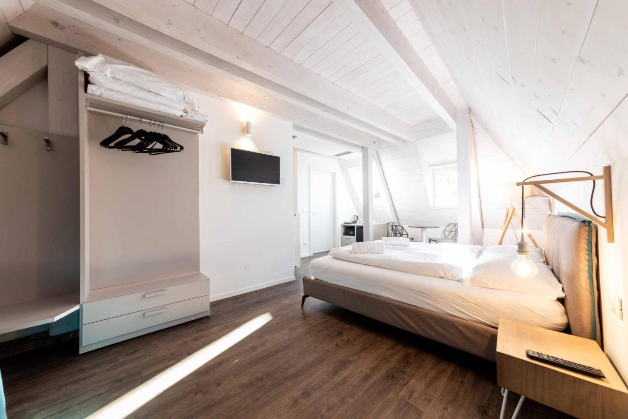 Stay Cooper L Guesthouse Zum Loewen Merano Exteriér fotografie